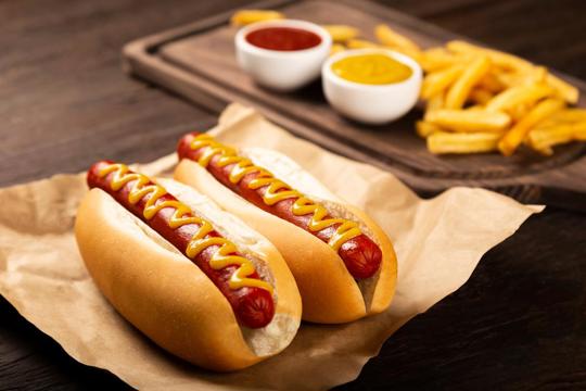 Hotdog vs Hamburger: What's the Difference?