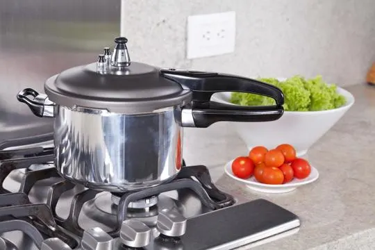 Pressure Cooker vs Steamer: What's the Difference?